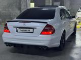 Mercedes-Benz E 320 2003 года за 6 000 000 тг. в Шымкент – фото 4