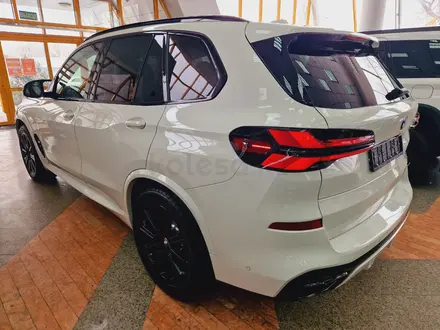 BMW X5 2023 года за 79 500 000 тг. в Алматы – фото 4