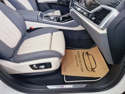 BMW X5 2023 года за 79 500 000 тг. в Алматы – фото 35