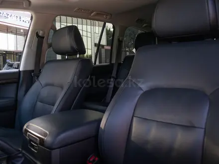 Toyota Land Cruiser 2014 года за 25 900 000 тг. в Алматы – фото 9