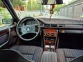 Mercedes-Benz E 220 1993 года за 5 750 000 тг. в Костанай – фото 29