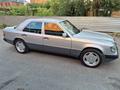 Mercedes-Benz E 220 1993 года за 5 750 000 тг. в Костанай – фото 4