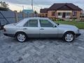 Mercedes-Benz E 220 1993 года за 5 750 000 тг. в Костанай – фото 47