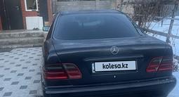 Mercedes-Benz E 220 1996 годаүшін1 800 000 тг. в Алматы – фото 3