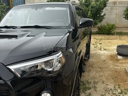Toyota 4Runner 2018 года за 15 000 000 тг. в Актау – фото 2
