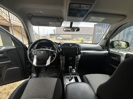 Toyota 4Runner 2018 года за 15 000 000 тг. в Актау – фото 13