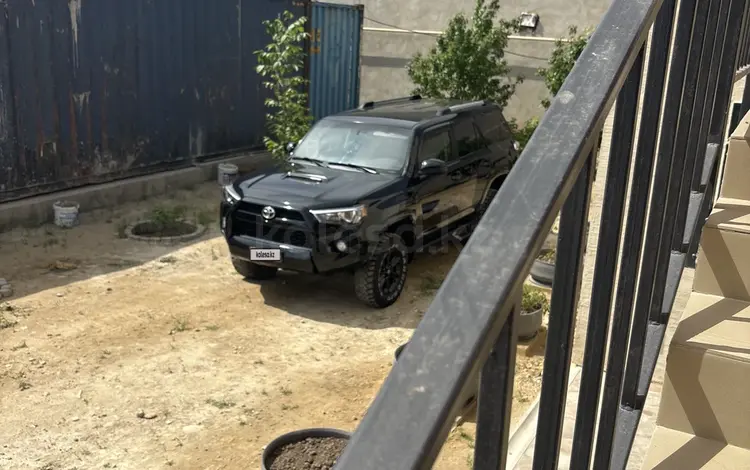 Toyota 4Runner 2018 года за 15 000 000 тг. в Актау