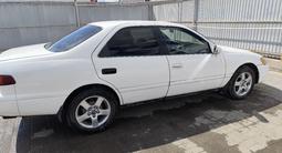 Toyota Camry 2000 годаүшін2 500 000 тг. в Экибастуз