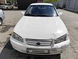 Toyota Camry 2000 годаүшін2 500 000 тг. в Экибастуз – фото 4