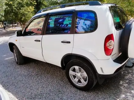 Chevrolet Niva 2014 года за 4 700 000 тг. в Кентау – фото 8