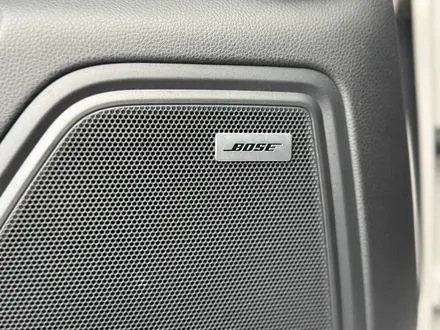 Porsche Macan 2025 года за 68 700 000 тг. в Алматы – фото 23