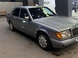Mercedes-Benz E 230 1992 года за 1 750 000 тг. в Тараз