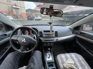 Mitsubishi Lancer