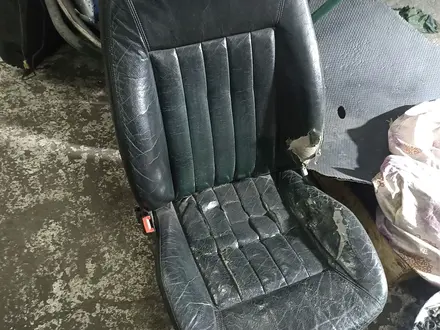 Комплект сидений А6 за 100 000 тг. в Караганда – фото 3