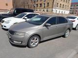 Skoda Rapid 2014 года за 3 500 000 тг. в Караганда – фото 2