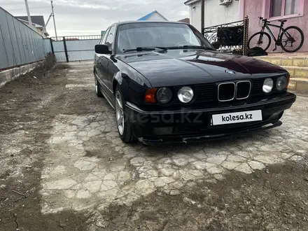 BMW 520 1991 года за 2 300 000 тг. в Атырау – фото 4