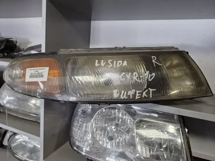 Фары toyota lusida за 350 тг. в Костанай
