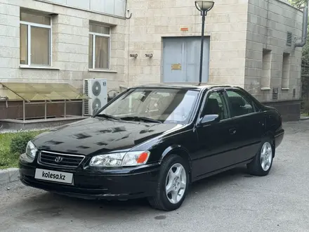 Toyota Camry 2000 года за 3 300 000 тг. в Алматы – фото 6
