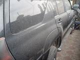 Toyota 4Runner 2003 года за 4 000 000 тг. в Шу – фото 2