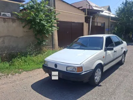 Volkswagen Passat 1992 года за 700 000 тг. в Шымкент