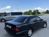 Mercedes-Benz E 320 2000 года за 2 950 000 тг. в Шиели – фото 4