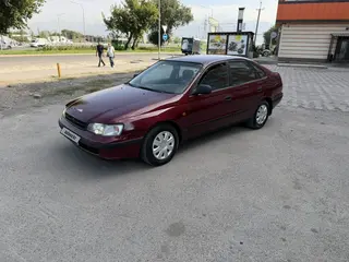Toyota Carina E