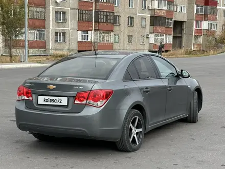 Chevrolet Cruze 2011 года за 4 200 000 тг. в Астана – фото 2