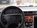 Mercedes-Benz E 220 1993 года за 1 700 000 тг. в Кызылорда – фото 2