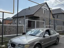 Hyundai Sonata, 1998