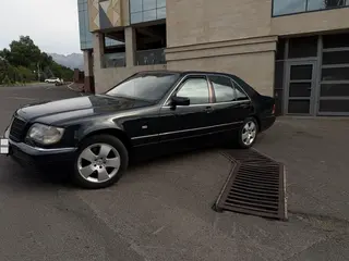 Mercedes-Benz S 320