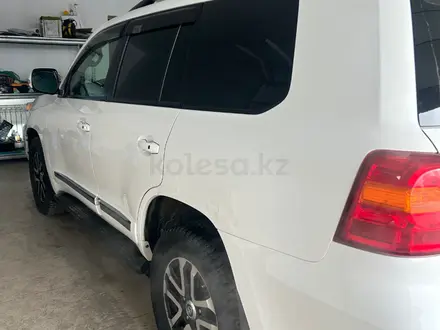 Toyota Land Cruiser 2013 года за 24 500 000 тг. в Актобе – фото 25