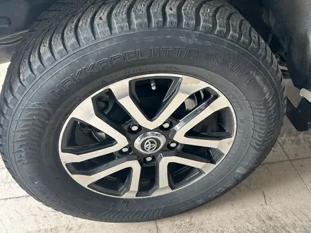 Toyota Land Cruiser 2013 года за 24 500 000 тг. в Актобе – фото 31