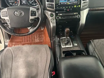 Toyota Land Cruiser 2013 года за 24 500 000 тг. в Актобе – фото 34