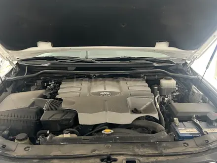 Toyota Land Cruiser 2013 года за 24 500 000 тг. в Актобе – фото 47