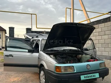 Volkswagen Passat 1989 года за 975 000 тг. в Алматы – фото 4