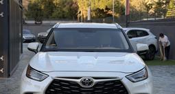 Toyota Highlander 2021 года за 22 000 000 тг. в Астана