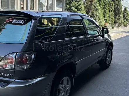 Lexus RX 300 2001 года за 5 000 000 тг. в Алматы – фото 3