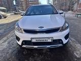 Kia Rio X-Line 2020 года за 8 400 000 тг. в Актобе – фото 3