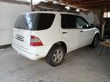 Mercedes-Benz ML 320 2001 годаfor4 500 000 тг. в Алматы – фото 3