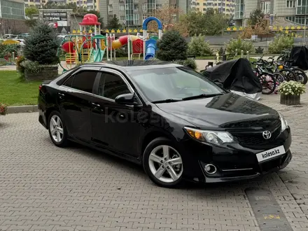 Toyota Camry 2014 года за 6 780 000 тг. в Алматы – фото 11