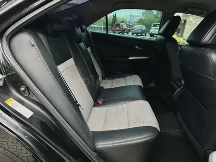 Toyota Camry 2014 года за 6 780 000 тг. в Алматы – фото 18
