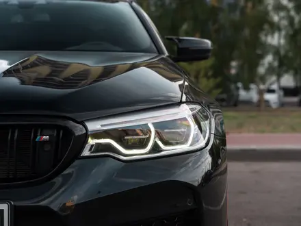 BMW M5 2018 года за 42 500 000 тг. в Астана – фото 11