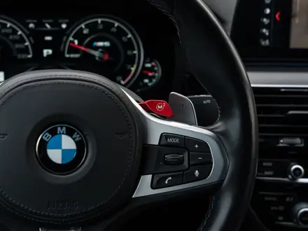 BMW M5 2018 года за 42 500 000 тг. в Астана – фото 26