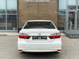 Toyota Camry 2016 годаүшін9 490 000 тг. в Актау – фото 4