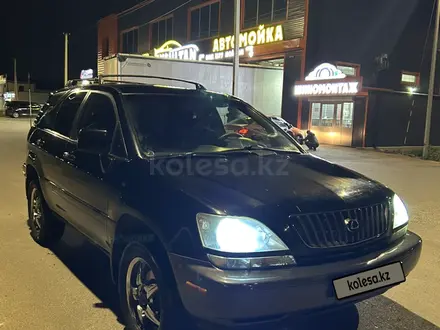 Lexus RX 300 1998 года за 4 200 000 тг. в Атырау – фото 2