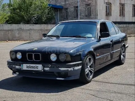 BMW 520 1992 года за 1 300 000 тг. в Алматы – фото 2