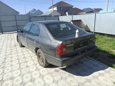 Nissan Primera 1993 года за 800 000 тг. в Уральск – фото 2