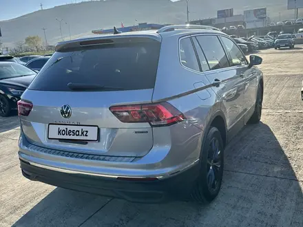 Volkswagen Tiguan 2022 года за 16 300 000 тг. в Алматы