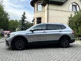 Volkswagen Tiguan 2022 года за 17 500 000 тг. в Алматы – фото 2