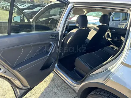 Volkswagen Tiguan 2022 года за 16 300 000 тг. в Алматы – фото 7